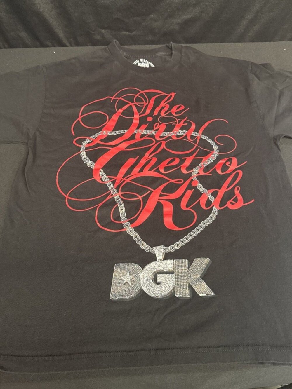 Dgk T-Shirt Red Lettering With Chain Men’s Size Large